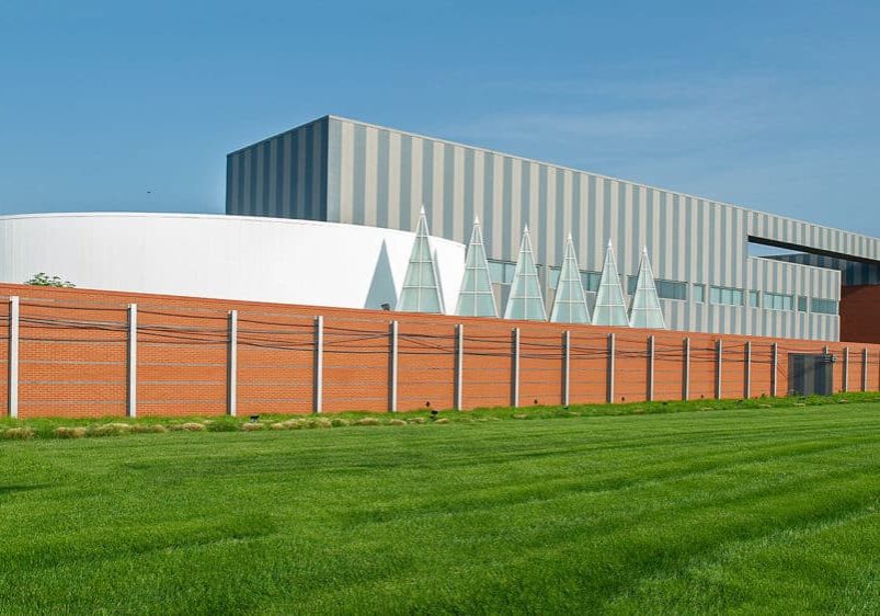 Building Long Building Long